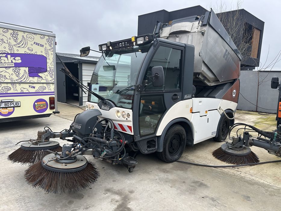 Multicar unimog maturatoare stropitoare stradala aspirator hako