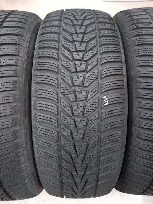 235/55R19 105V 4бр.Hankook WINTER Неразличими от НОВИ