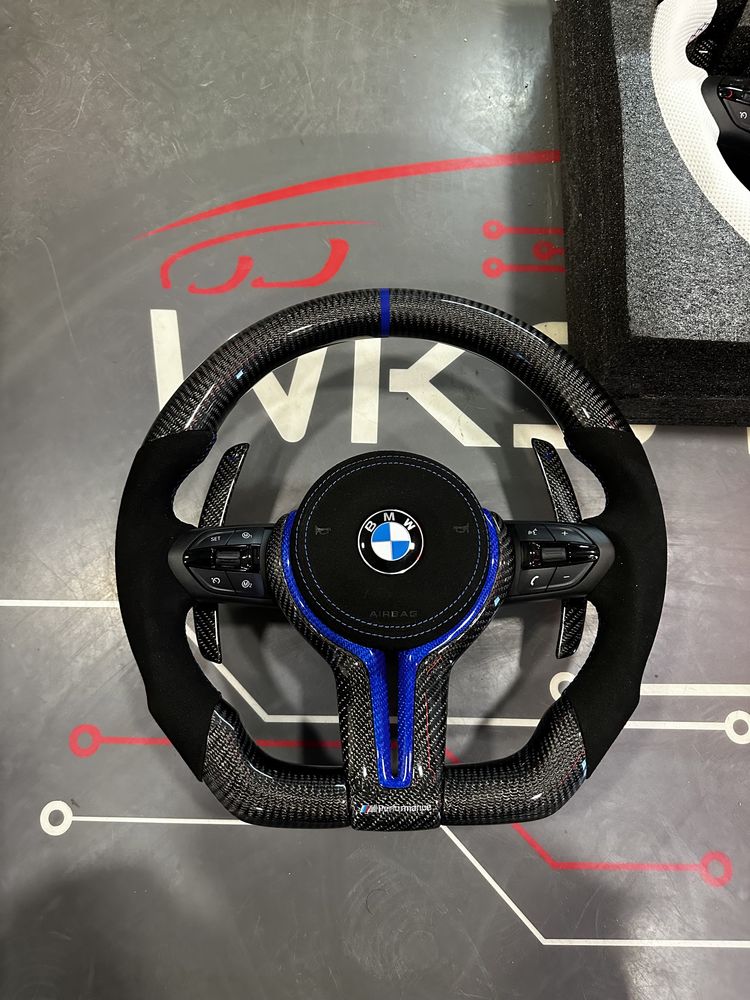 Volan BMW M ALCANTARA / CARBON / Vibratii / Incalzire /DISTRONIC