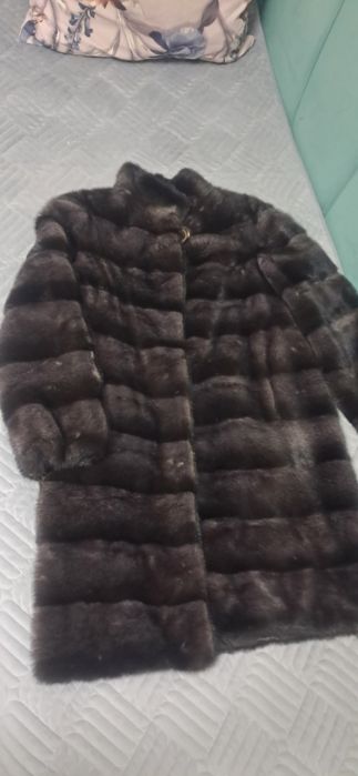 Норкавая шуба серо-коричневая