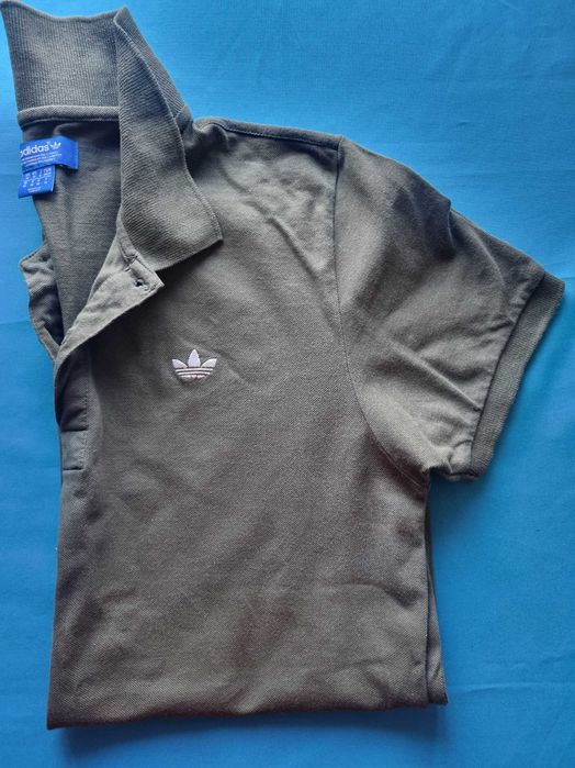 Vand tricou polo Adidas, Culoare kaki, marime M, barbati