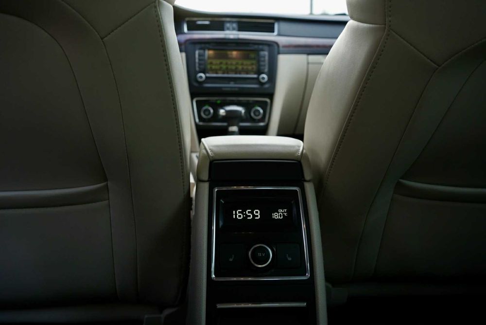 Vand skoda superb 2010