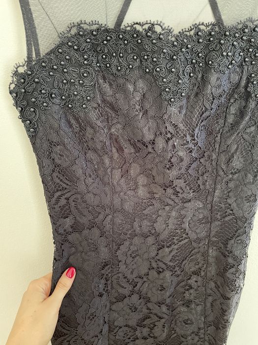 Официална рокля