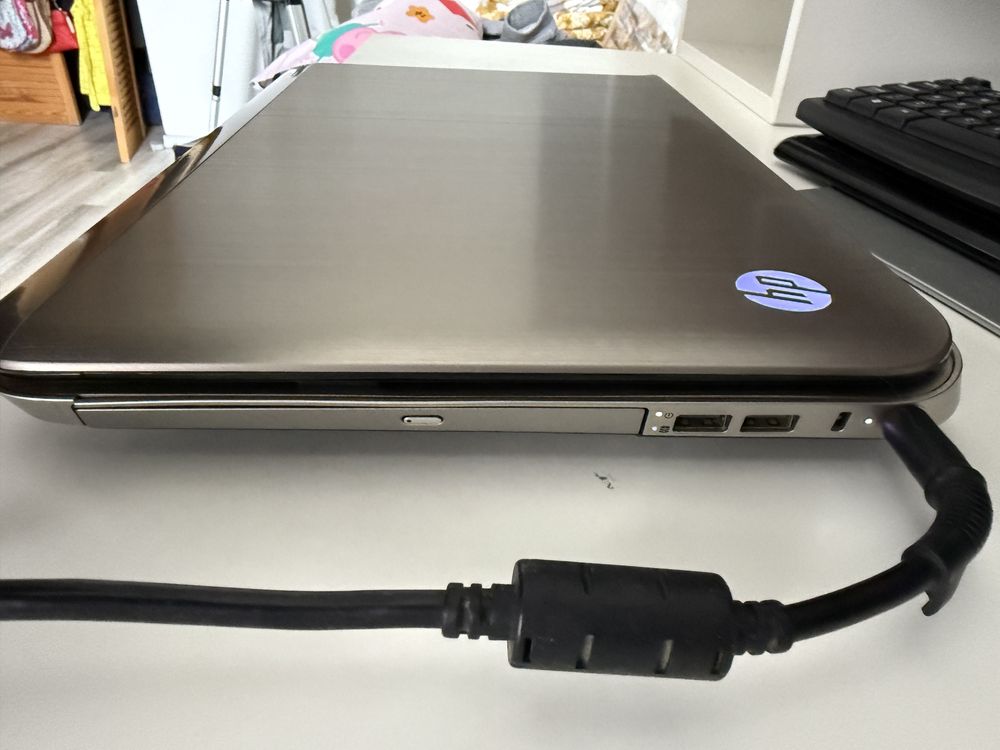 Лапроп HP Pavillion DV6 i7