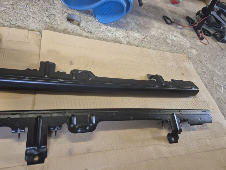 Скални релси , стоманени протектори за праговете от Wrangler