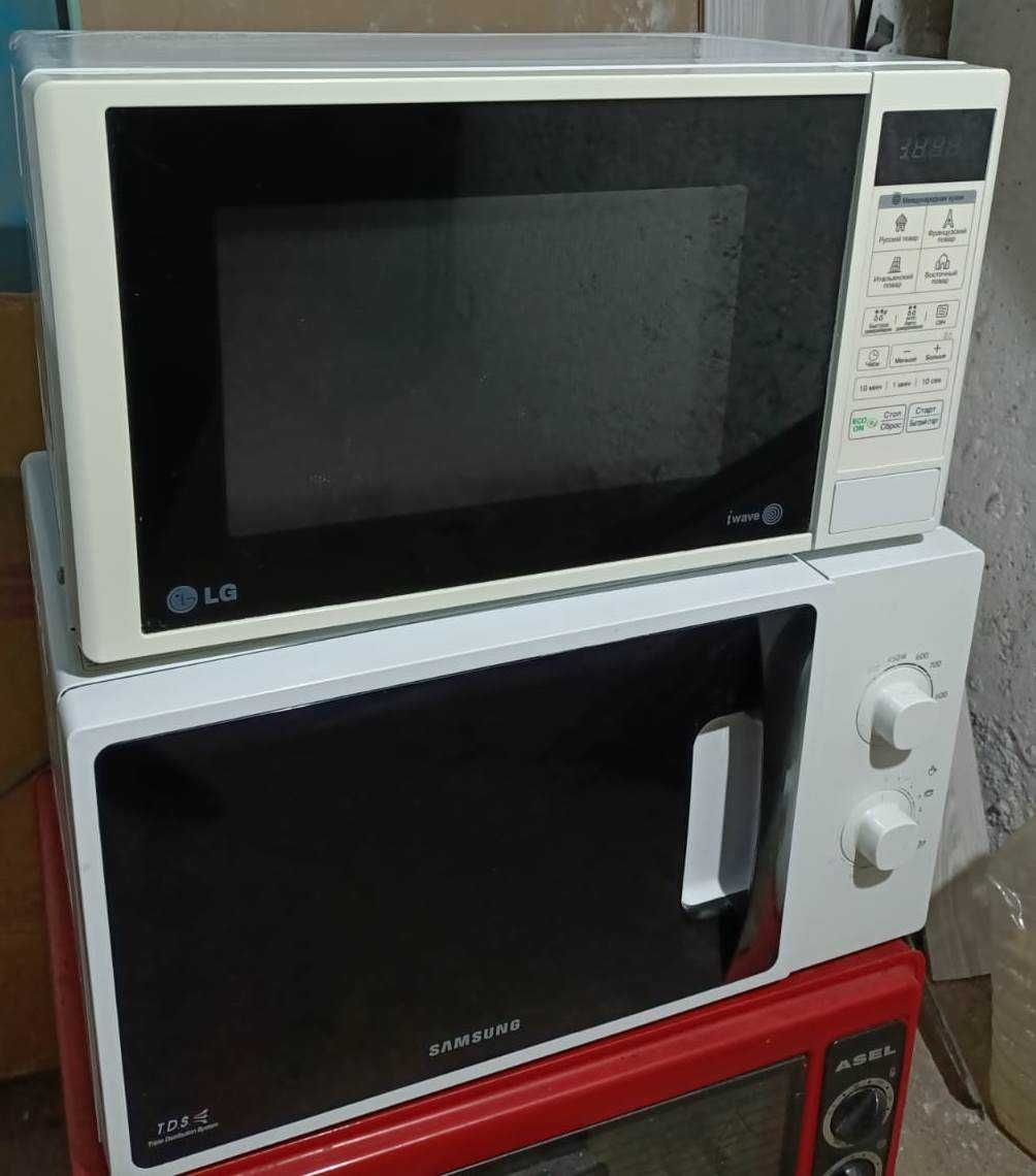 Продам рабочую микроволновую печь.