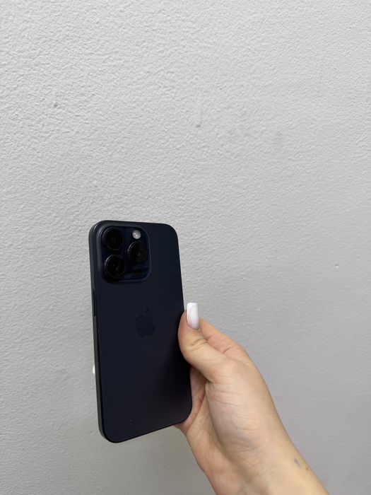 Айфон 15 pro 256 гб 87%