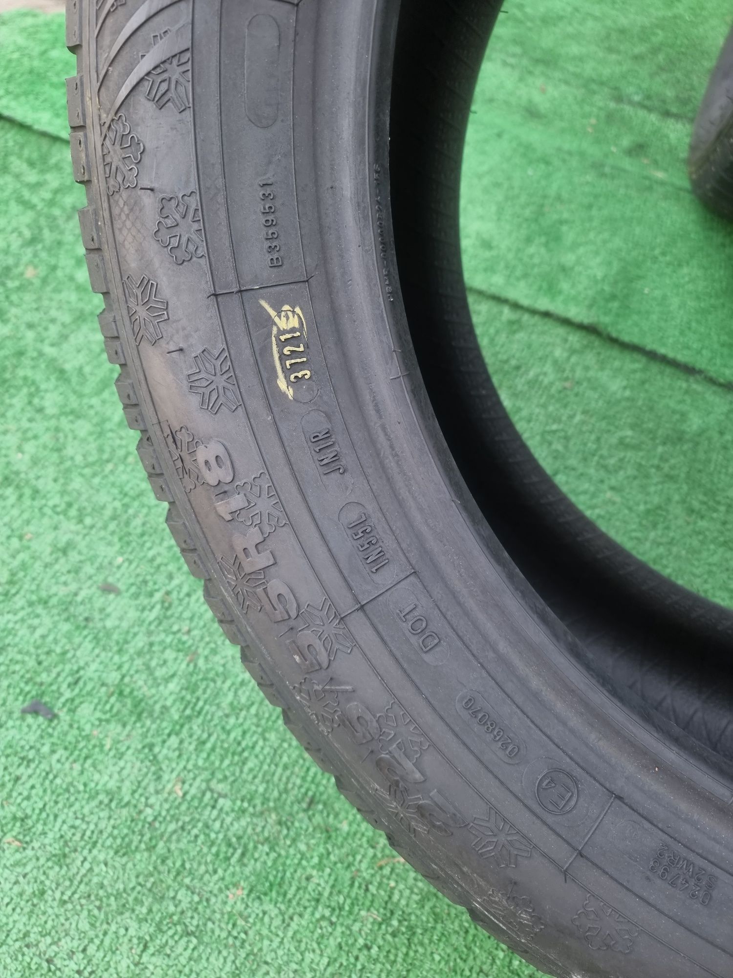 225.55.18 dunlop m+s