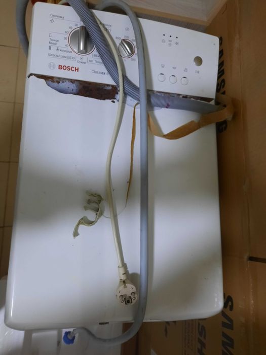 стиральная машина автомат  вертикальная Bosch б/у