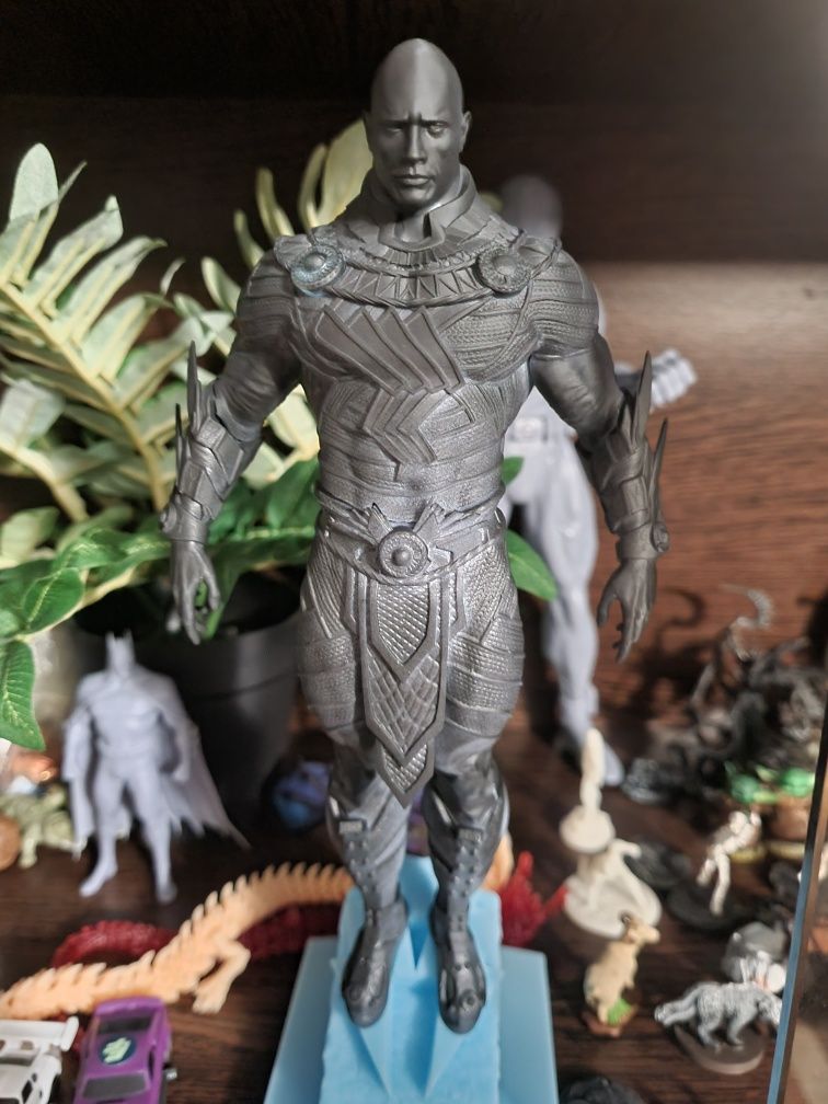 Figurine Marvel și DC printate 3D