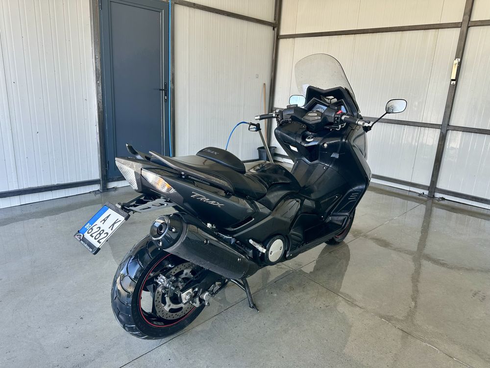 Yamaha t max 530
