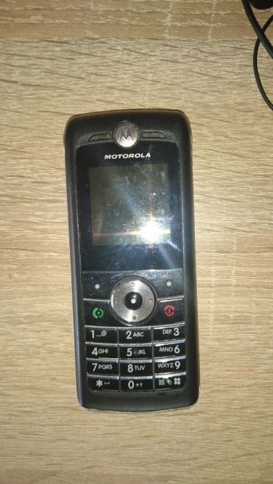 работищи използвани стари телефони