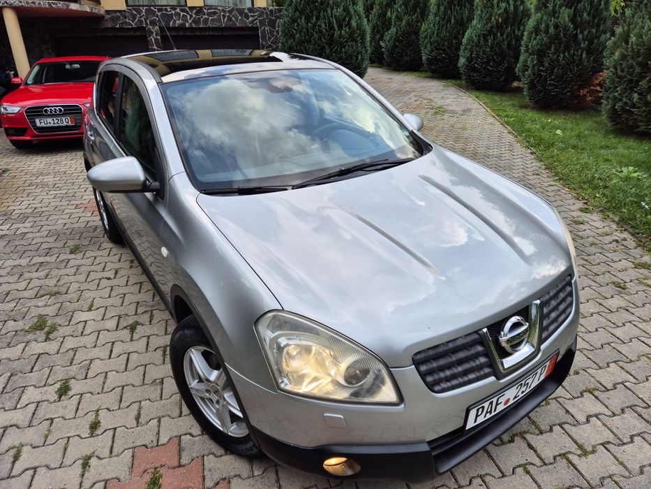 Nissan Qashqai 2 l Diesel Climatronic jante panorama incalzire in scau