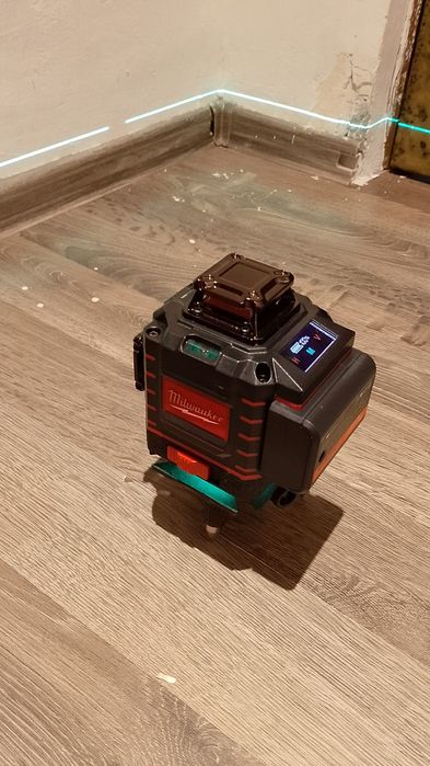Nivel laser milwaukee