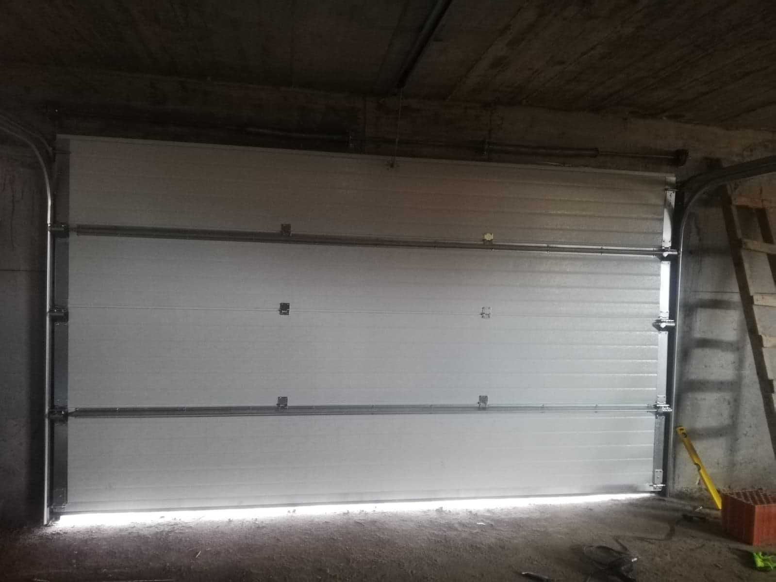 Usi de garaj sectionale | usa garaj | porti garaj automate sau manuale