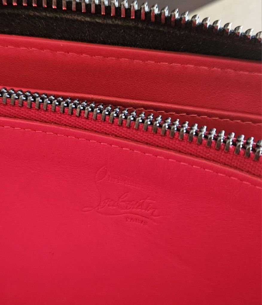 Протмоне Christian Louboutin (unisex)