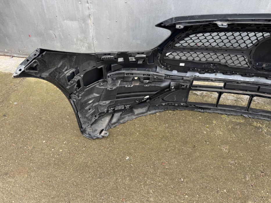 Bară față Mercedes C-class W206 AMG