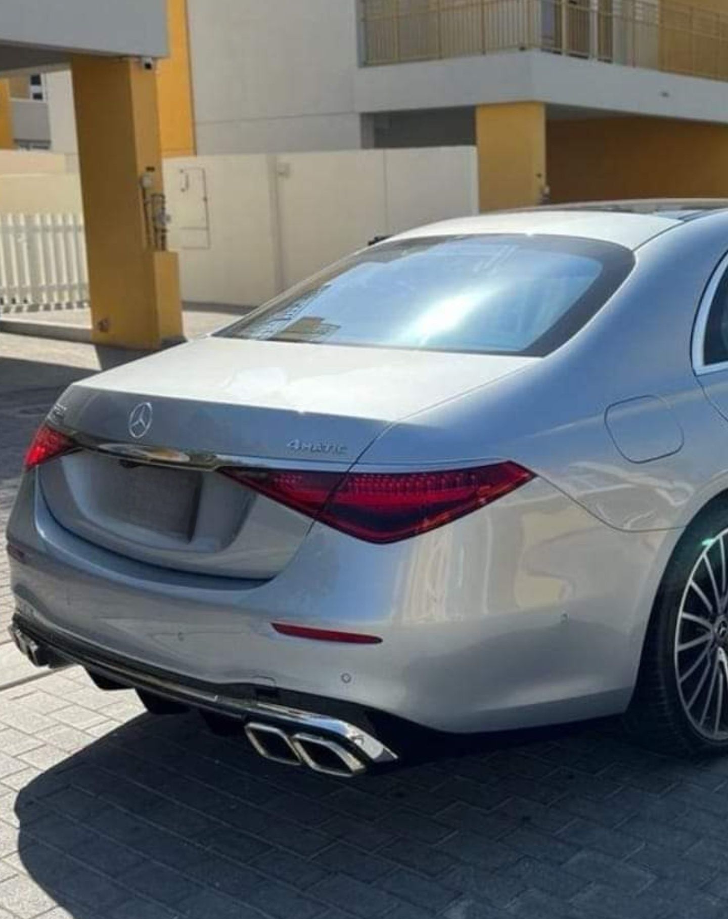 W223 S63AMG пакет body kit предна броня прагове задна броня накрайници