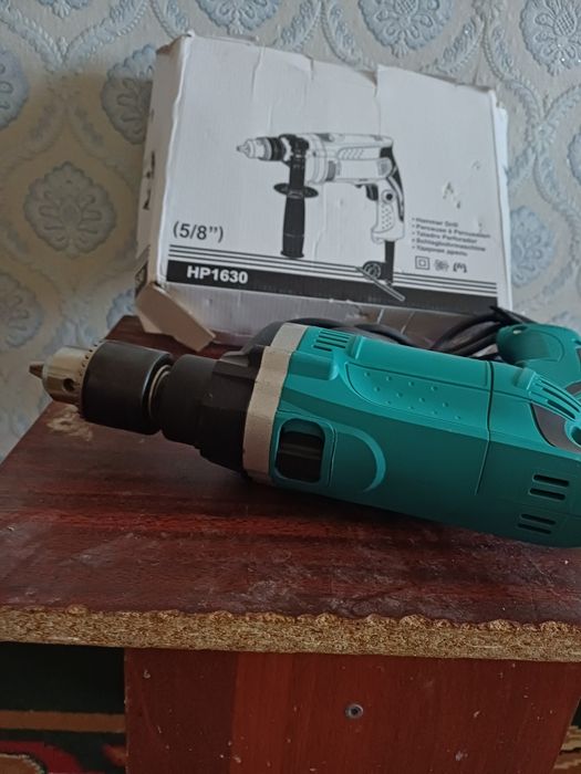 Дрель электрический