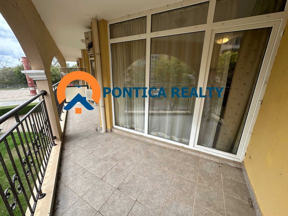 Двустаен на първа линия в Ахелой