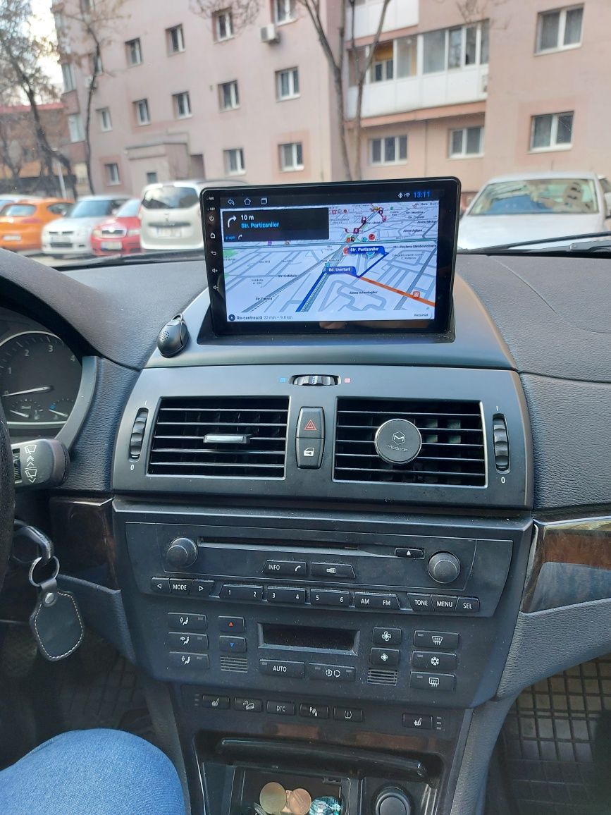 Navigatie Android BMW X3 e83 Waze YouTube GPS USB casetofon