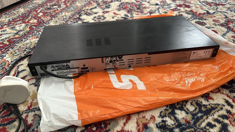 3D LG Blu-Ray player плеър BD350