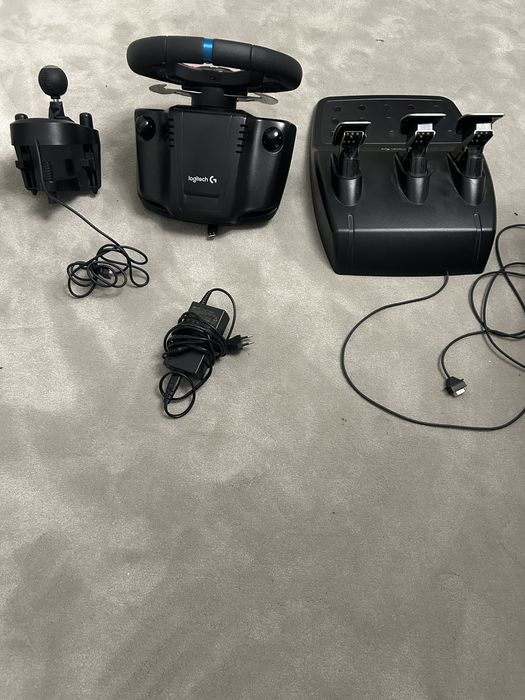 Volan logitech G29+Schimbator 7 trepte