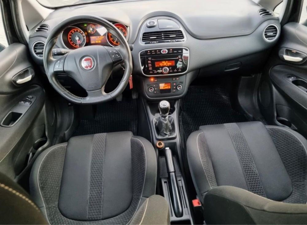 Fiat Punto Evo Sport 2011