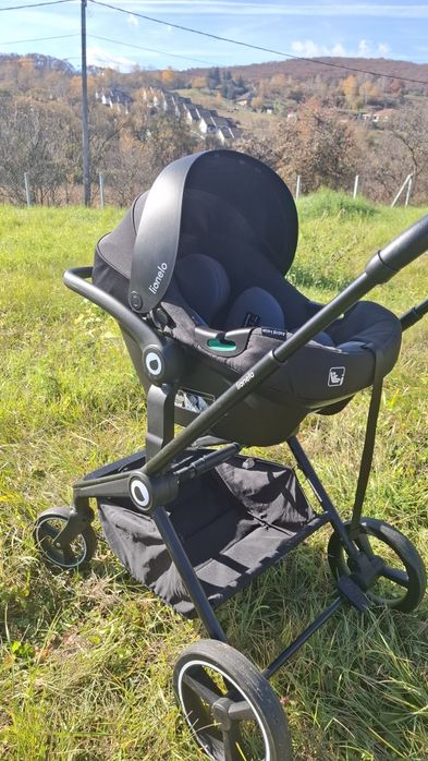 Cărucior 3 în 1 Lionelo Mika