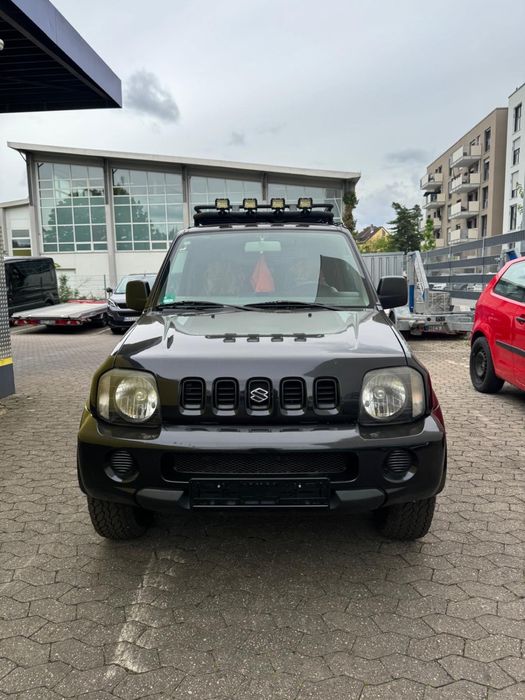 Suzuki jimny 1,3 benzina cu ac