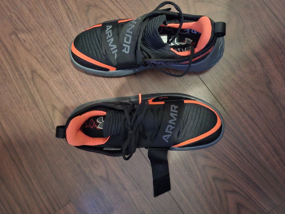 under armour flow futr x 4