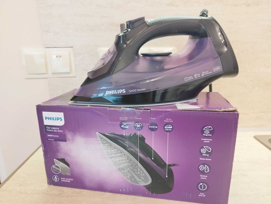 Ютия Philips DST5030/80, Капацитет 0,32л, 2400W, Виолетов