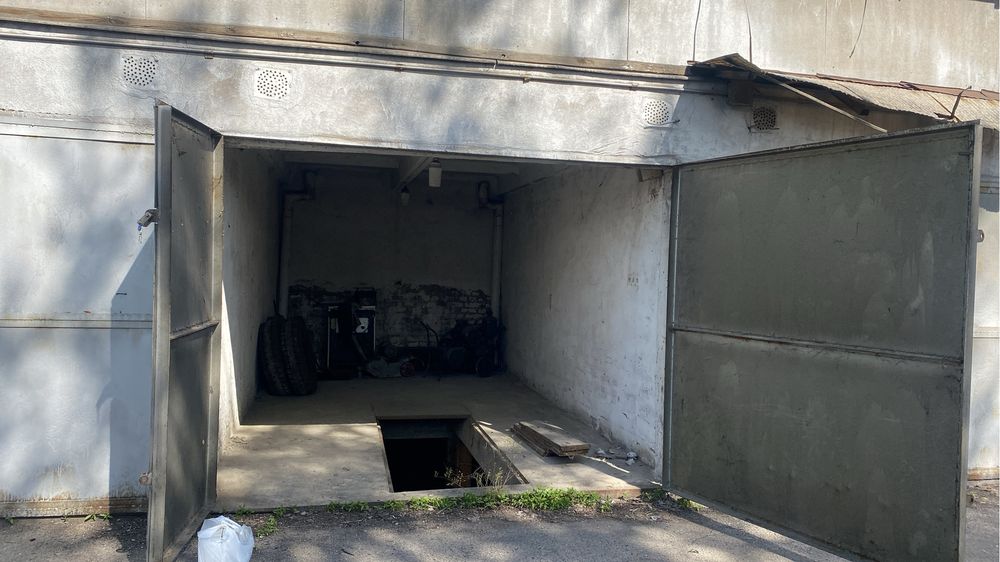 Продам гараж 36 кв высота потолков 2,5 м