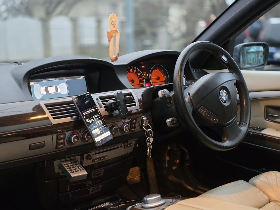 Vând / Schimb BMW 730 D An 2008 m57 Trapa Logic7 Xenon Soft Close e65