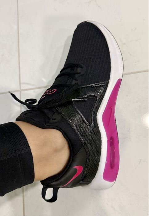 Маратонки NIKE air