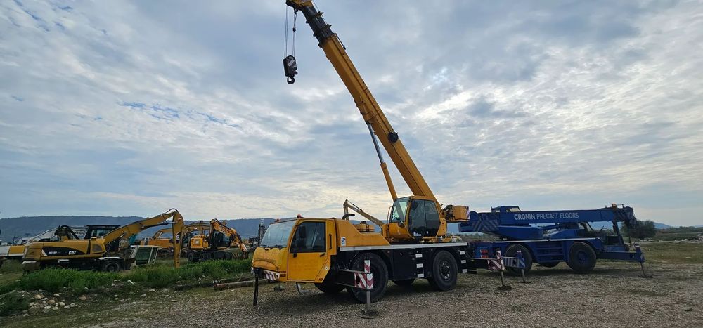 Automacara  PPM ATT 350 macara 4x4 35 tone, brat 27 m