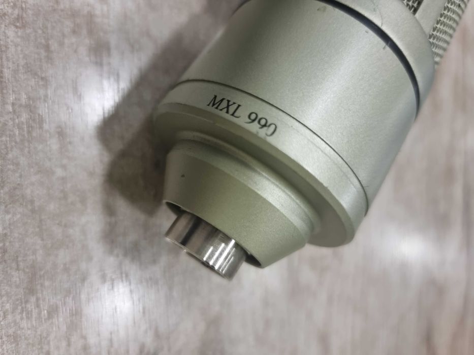Студиен микрофон MXL 990