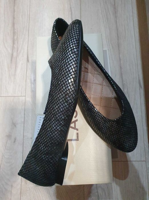 Обувки рр 39 нови