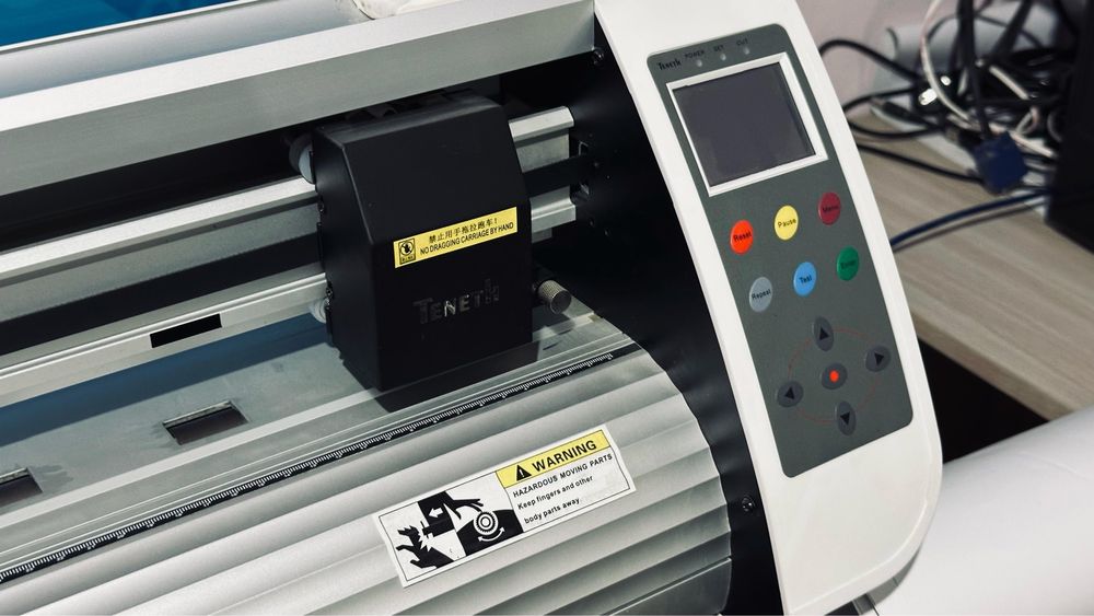Режущий плоттер Teneth TH1300LX