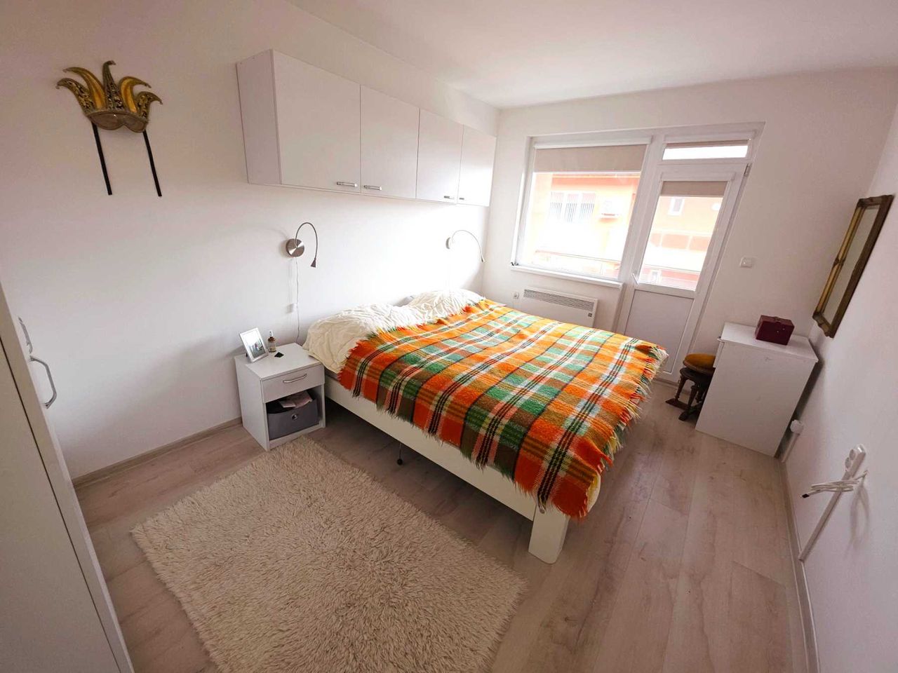 Дава се под наем Тристаен апартамент в Велинград - 97 кв.м за 127500 € - Снимка #4
