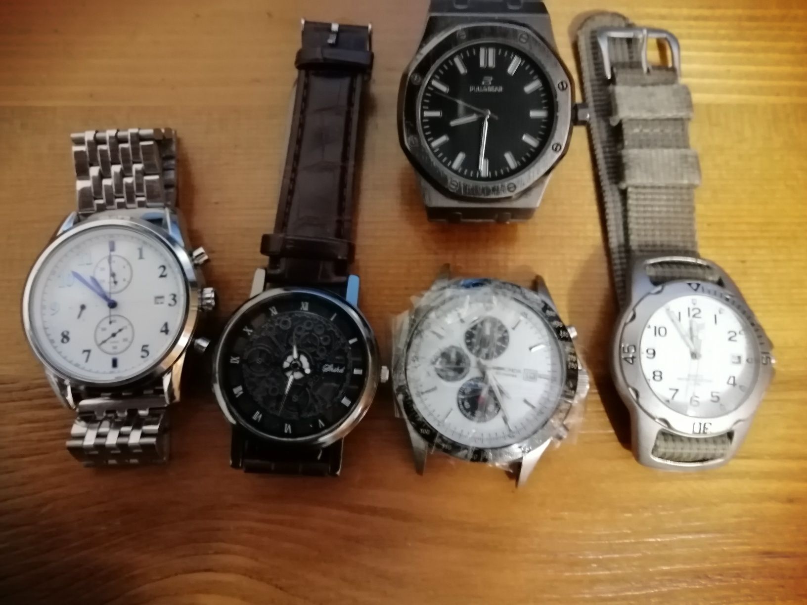 Lot 8 ceasuri diferite