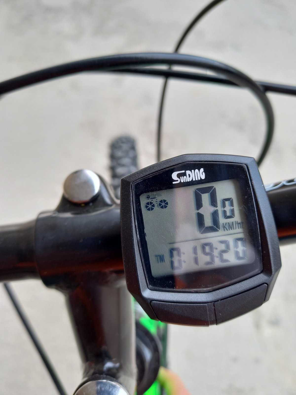 Скоростомер за велосипед, НОВ, водоустойчив километраж за колело
