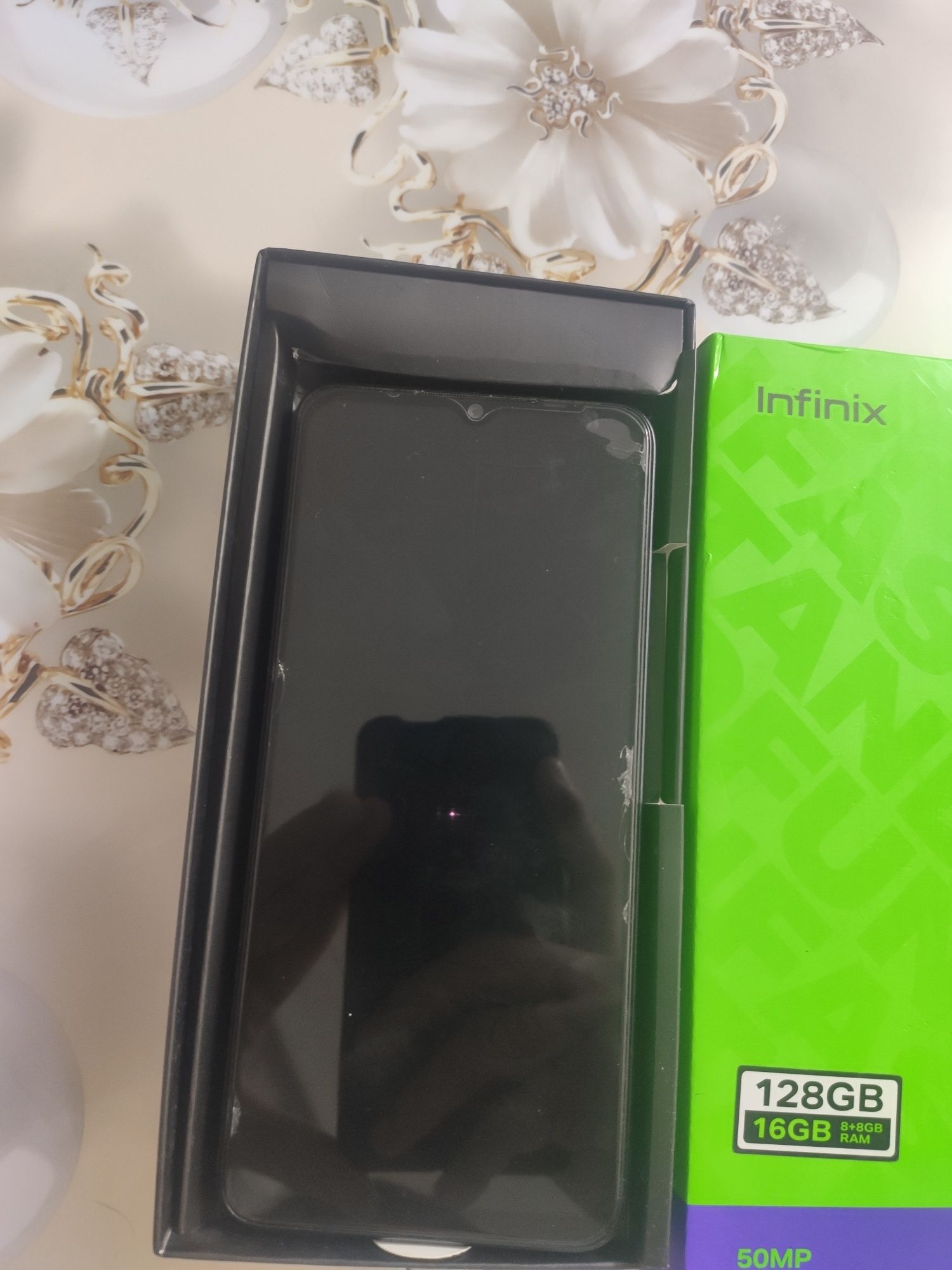 Infinix Hot 30i – Juda Zo‘r Holat, PUBG 45 FPS, Yangi Telefonni Eslata