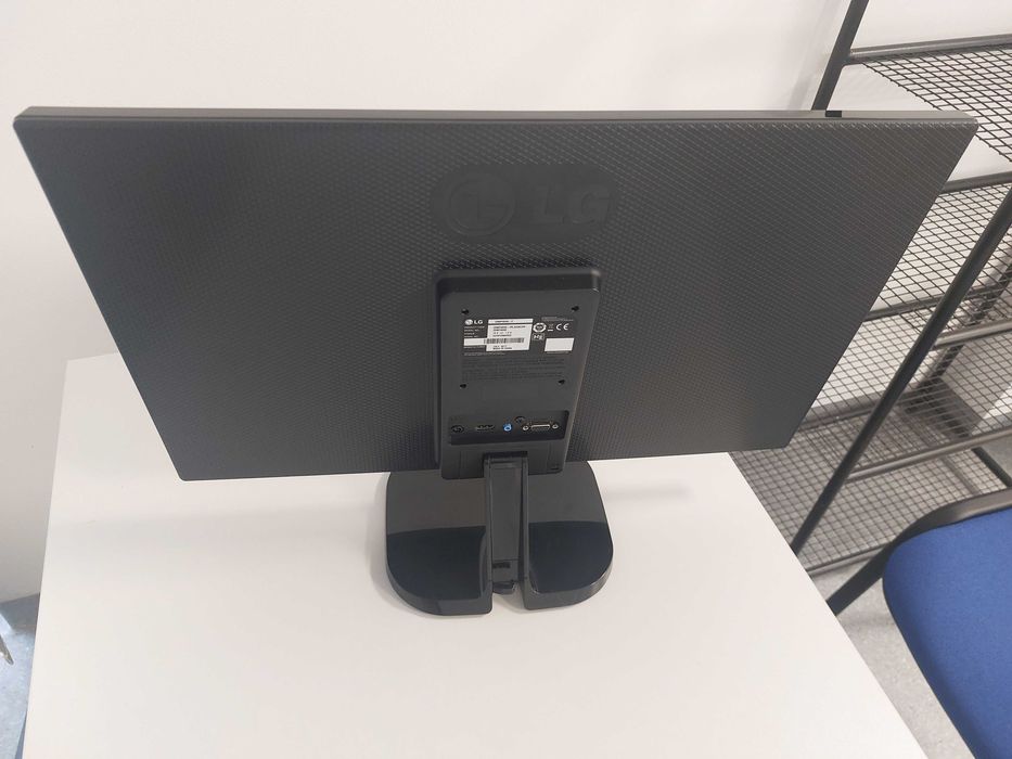 Монитор LG 23'MP48HQ-P (1920-1080) Full HD,HDMI