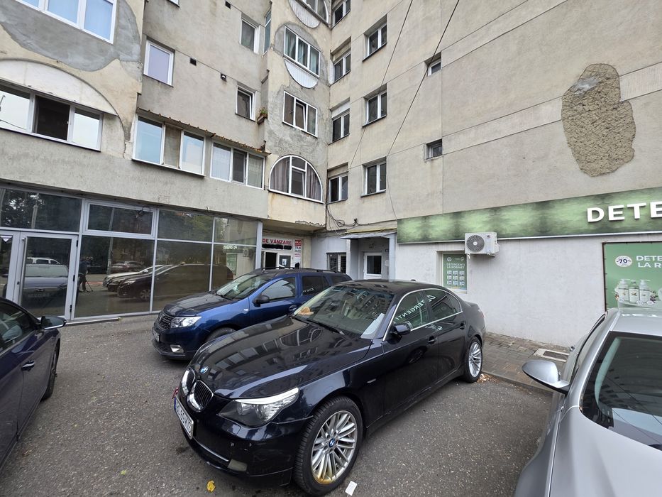 Agenție  Vanzare Exclusiva spațiu central Bacău Gară nr 60