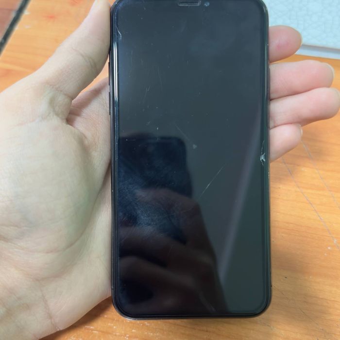Iphone x 256Gb sotiladi