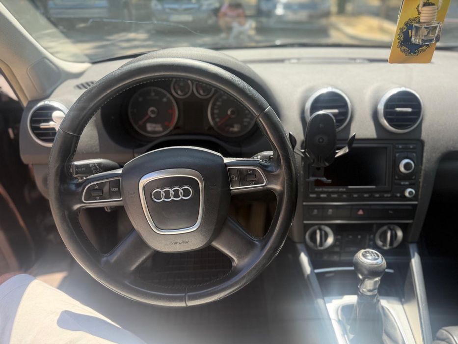 Vand Audi A3 negru Diesel