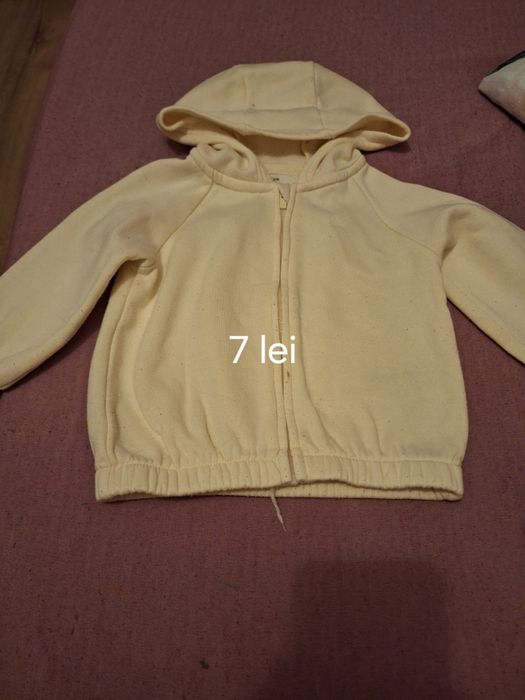 Hainute fetite stare foarte buna