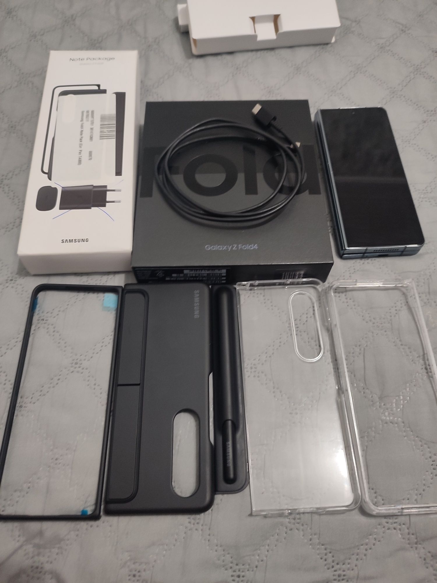 Samsung galaxy Z fold 4