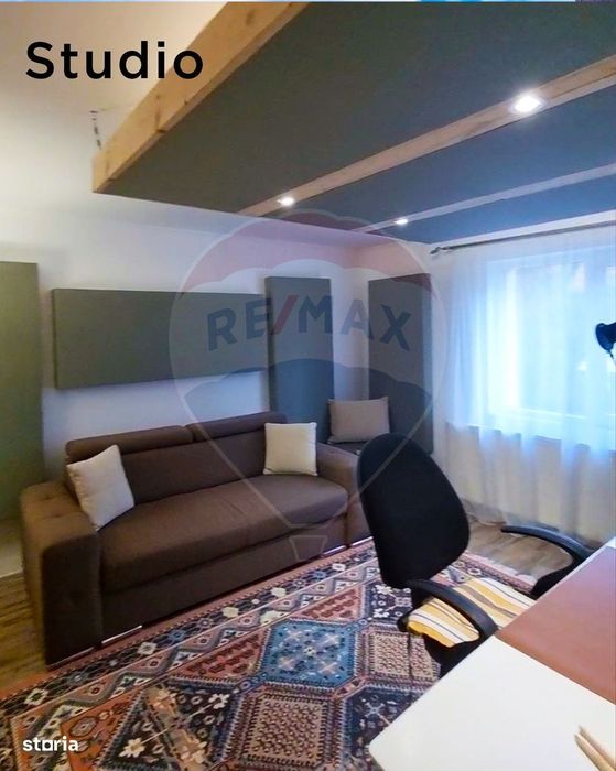 Casă de vânzare cu priveliște superbă  zona Valea Borcutului